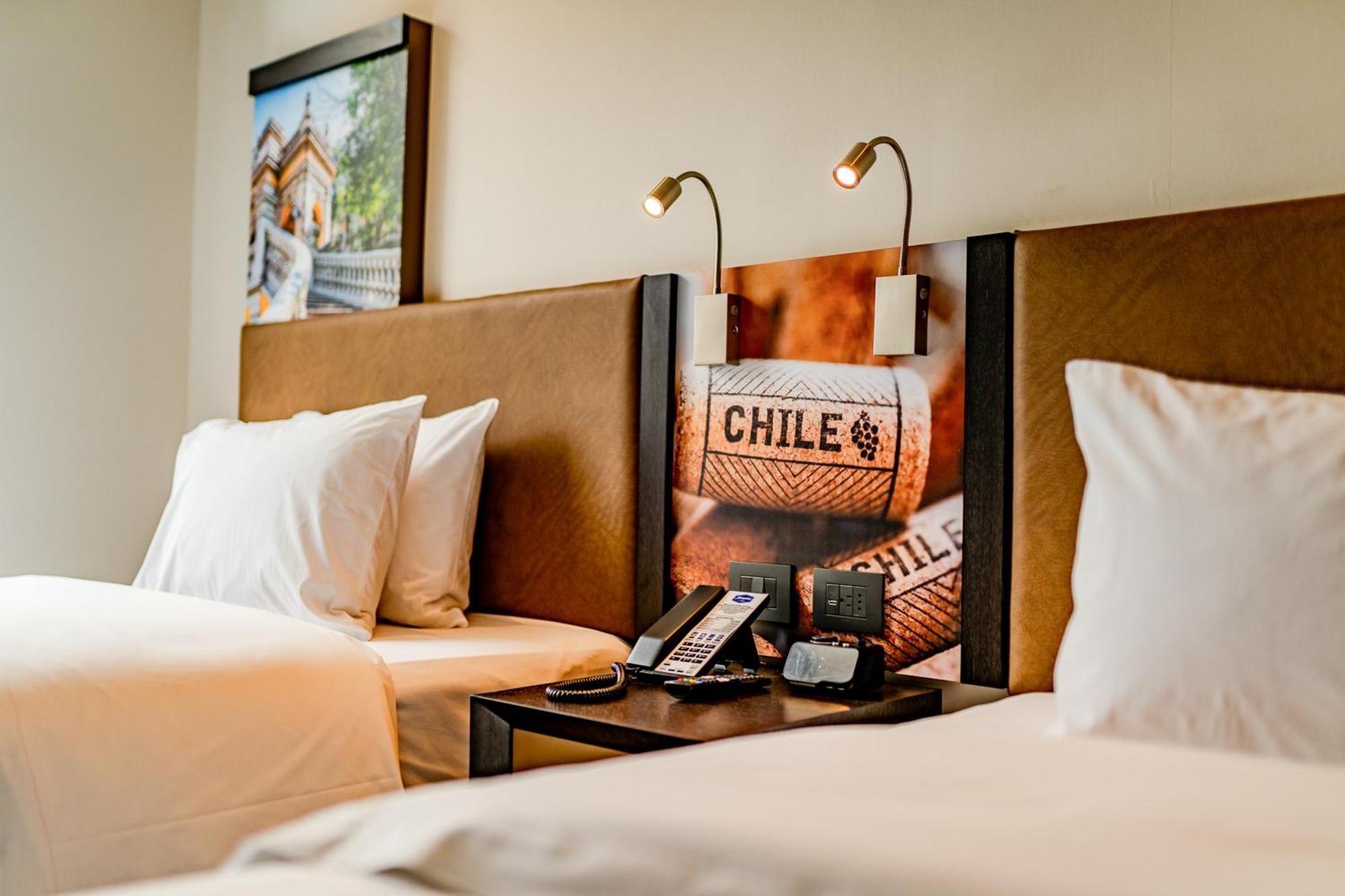 Hampton By Hilton Santiago Las Condes ภายนอก รูปภาพ
