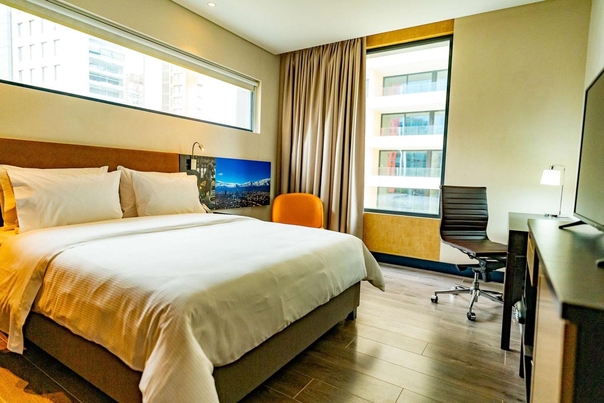 Hampton By Hilton Santiago Las Condes ภายนอก รูปภาพ